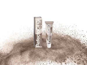 RefectoCil Light Brown - RefectoCil Lash & Brow Tints - RefectoCil Lash and Brow Tint - Tips for Choosing the Ideal RefectoCil Lash & Brow Tints Shade for Your Clients - Eyelash And Eyebrow Tinting Supplies